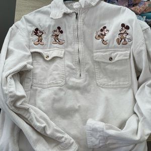 ✨Beautiful vintage Mickey Mouse corduroy shirt✨
